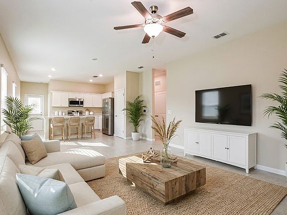 3rd image of 2688 Island Walk Dr