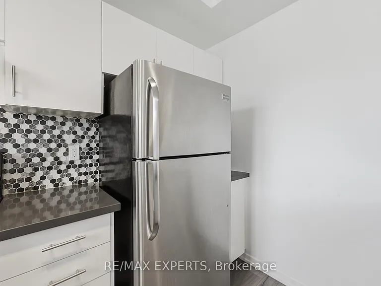 26 Bruce St #E09 — Photo 17