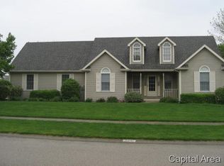 700 Mallard Way, Sherman, IL 62684