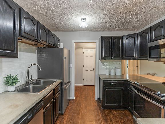 5th image of 5023 E County Road 551 N