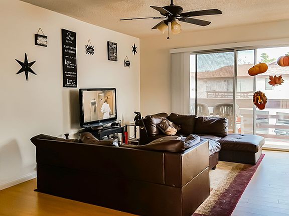 5th image of 2365 Canfield Dr