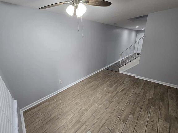 3rd image of 4616 Acton Ct