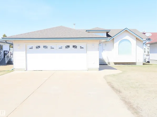 5802 52nd Ave, Barrhead, AB T7N 1N6