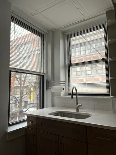 136 Coles St #1 Photo 1