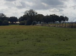 24712 Old Mitchell Rd, Hempstead, TX 77445