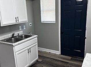 1627 Barton St APT 2, Memphis, TN 38106
