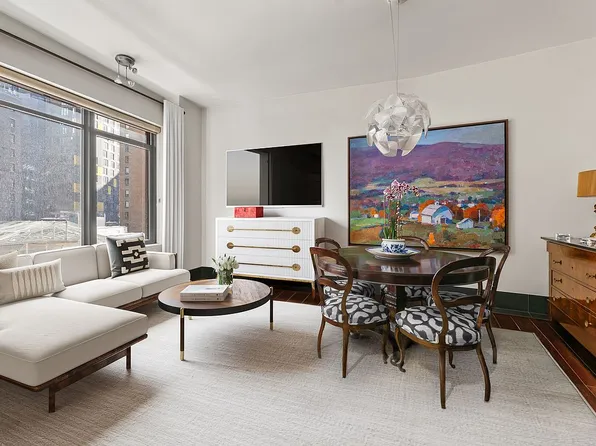 40 Broad St APT 18E, New York, NY 10004