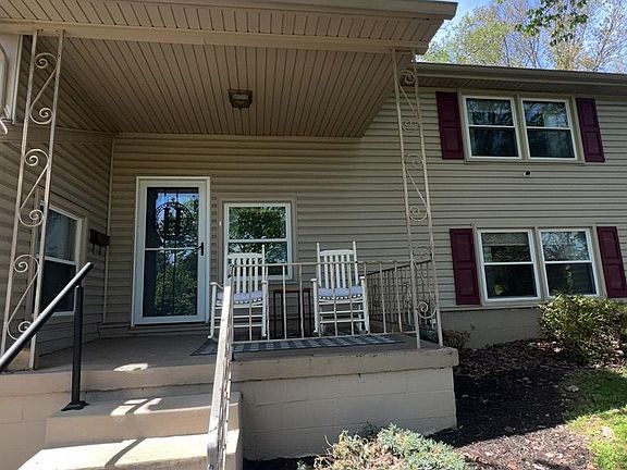 5th image of 506 Ruskin Dr