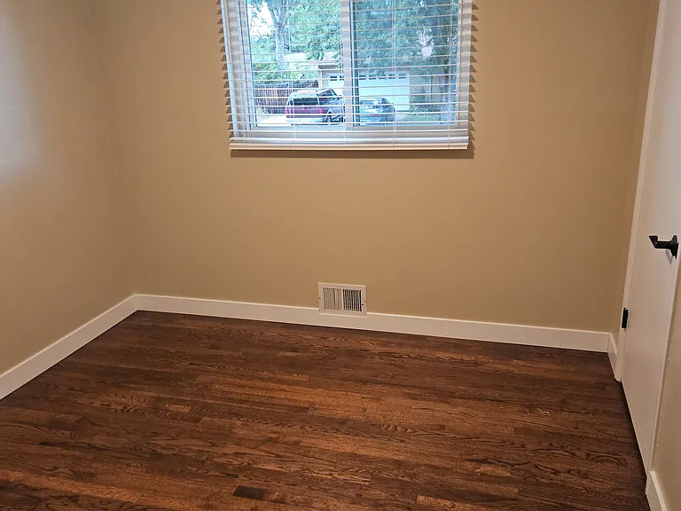 6280 Johnson Way — Photo 4