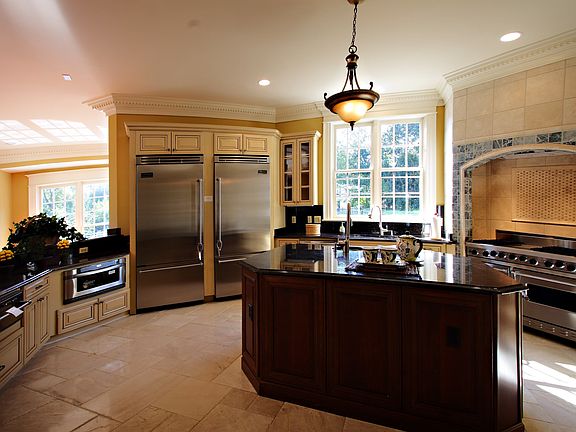 Kitchen by Botero Homes