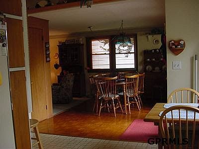 4th image of 821 S 67th Ave