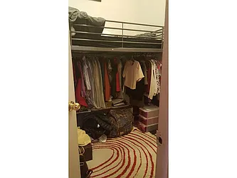 Rented by R New York