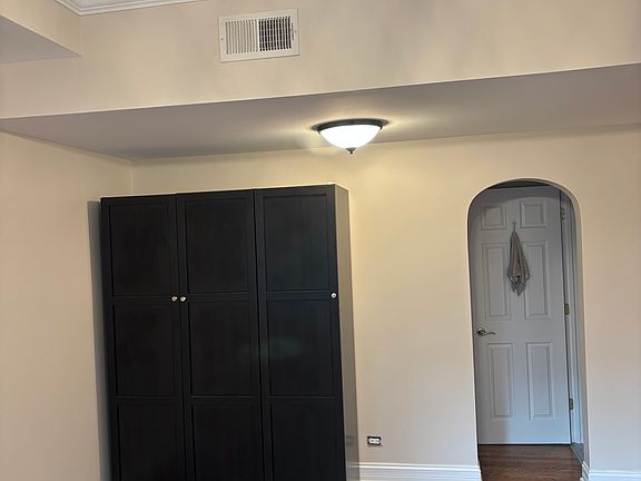 5th image of 4856 W Warner Ave