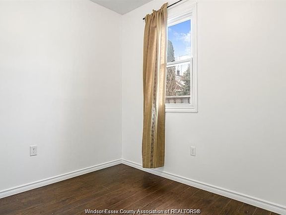 4th image of 762 Aylmer Ave