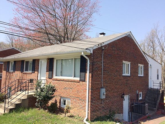 3rd image of 3814 Whispering Ln