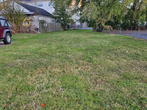 115 E High St, Elkton, MD 21921