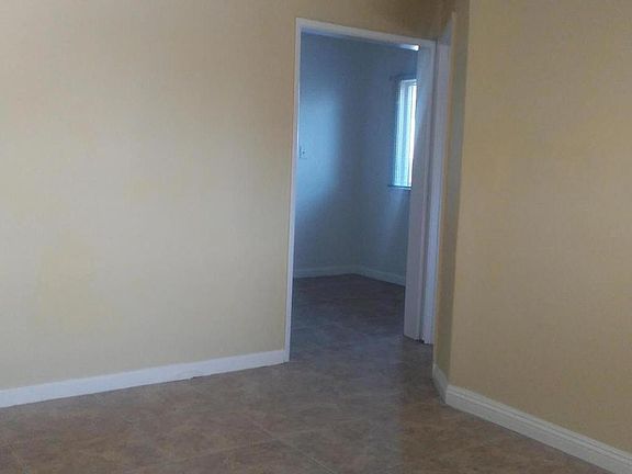 4th image of 3373 Big Dalton Ave