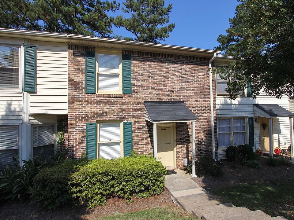 1st image of 766 Longleaf Dr