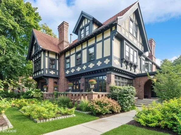 1203 Forest Ave, Evanston, IL 60202