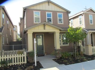 208 N Park Ct, Martinez, CA 94553