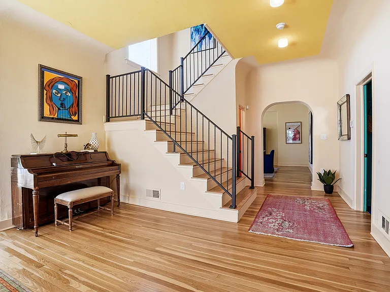 9000 Monaco St #8 — Photo 20
