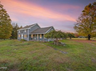 439 Ledgedale Rd, Lake Ariel, PA 18436