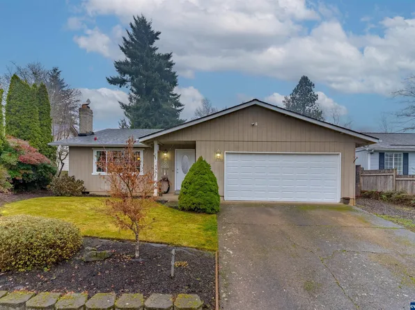 5355 Red Leaf Dr S, Salem, OR 97306