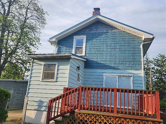 2nd image of 74 East St