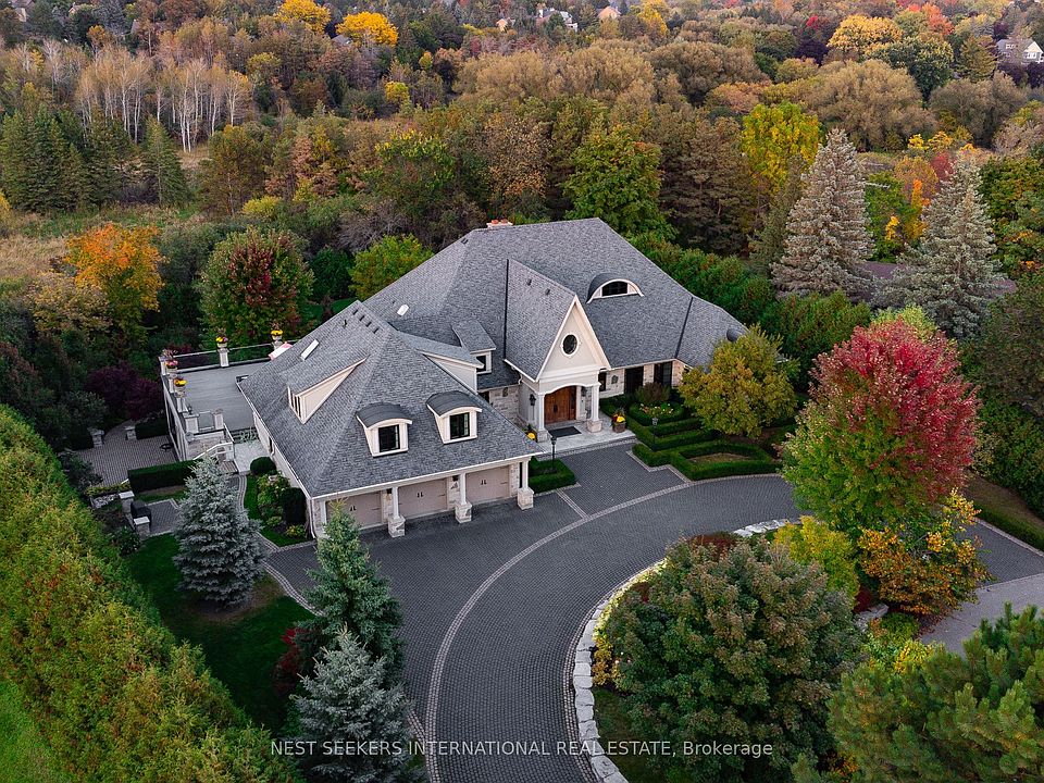1st image of 111 Manitou Dr
