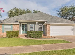 105 Bull Run Cir, Broussard, LA 70518