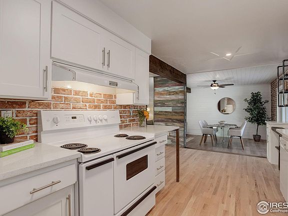 5th image of 1043 Grant St