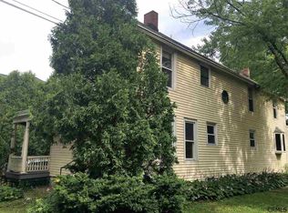 194 Church St, Saratoga Springs, NY 12866