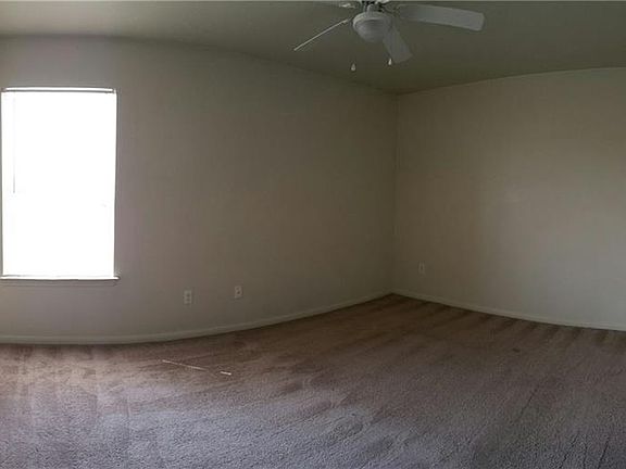 4th image of 1408 Cinch Dr #A