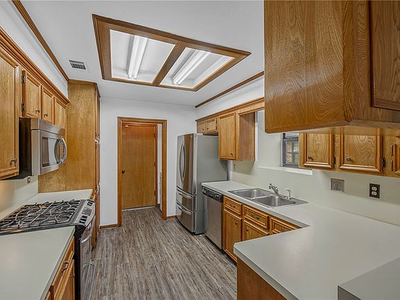 5th image of 3009 Cortez St