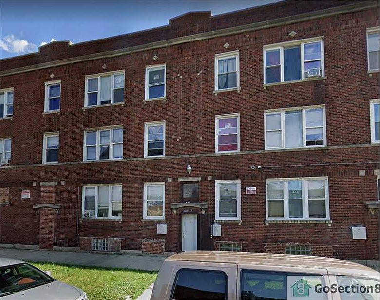 1st image of 4809 W Superior St #B