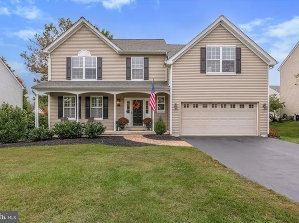 23 Adamson Ct, Phoenixville, PA 19460