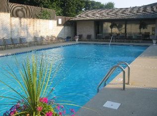 79 Courtland Ave APT 8, Stamford, CT 06902