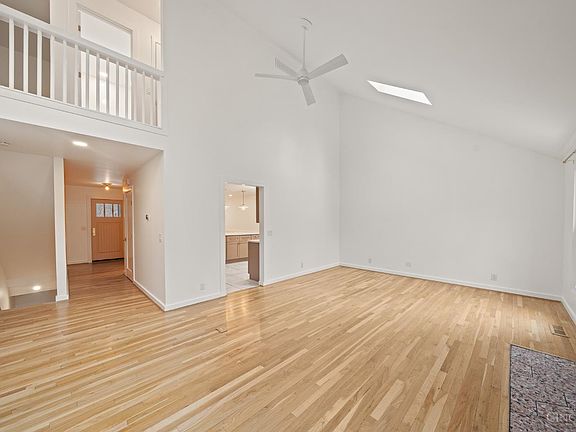 4th image of 807 Nordyke Rd