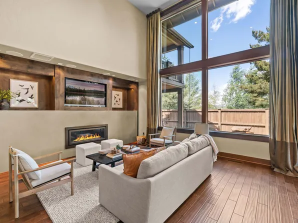 20804 Tamar Ln, Bend, OR 97702