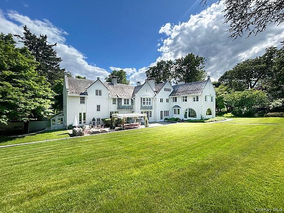 3rd image of 1 Belmont Drive