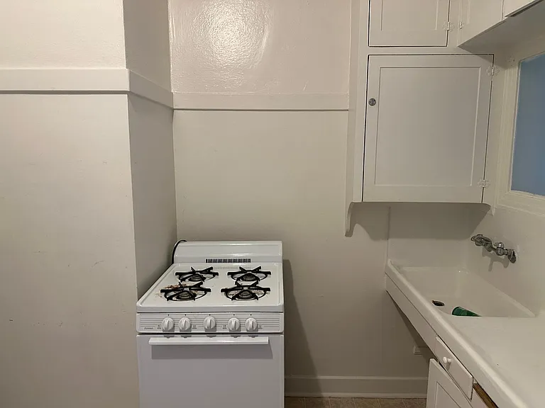 1508 E Wilson Ave #1/2 — Photo 4