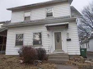 626 11th Ave S, Clinton, IA 52732