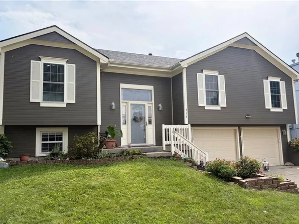 715 NE 107th Ter, Kansas City, MO 64155