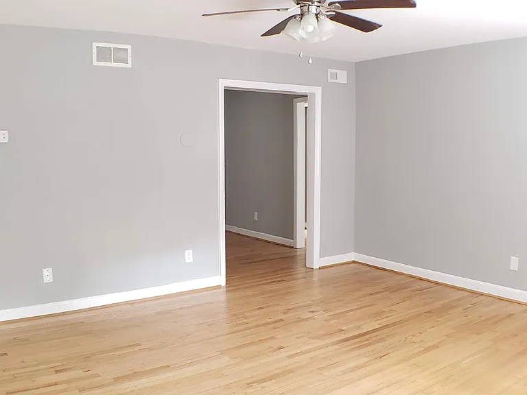 100 Faircloth St #6 — Photo 2