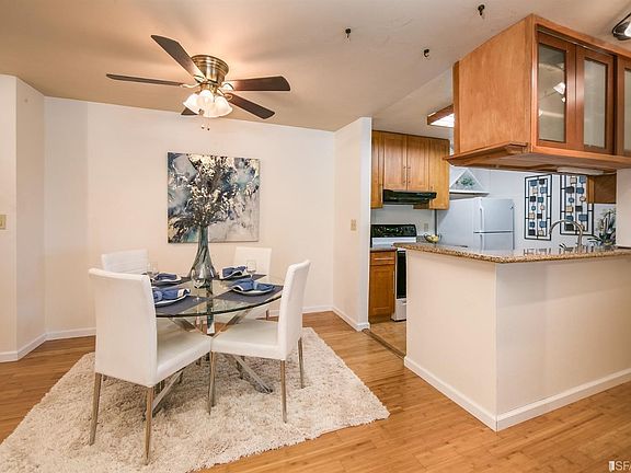 3rd image of 375 Mandarin Dr APT 302