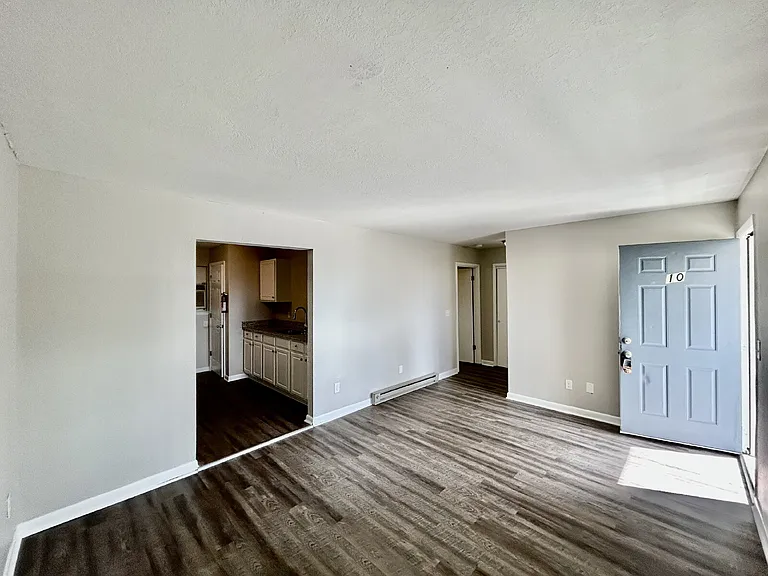 208 Valley View Ave #10 — Photo 24