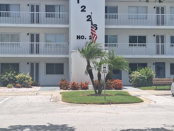 Front of Building,Apt 304 
large 1 bedroom deluxe, furnished only $1595.00
Available Oct 1, hurry wont last.
