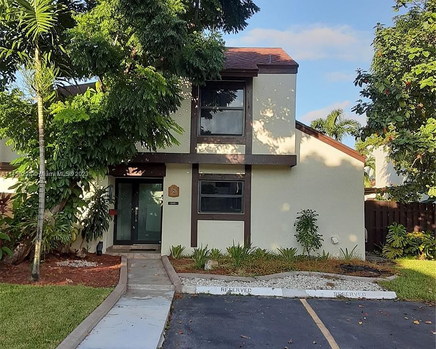1st image of 540 NW 99th Pl #540