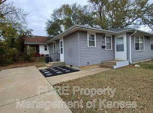 643 SW Oakley Ave, Topeka, KS 66606