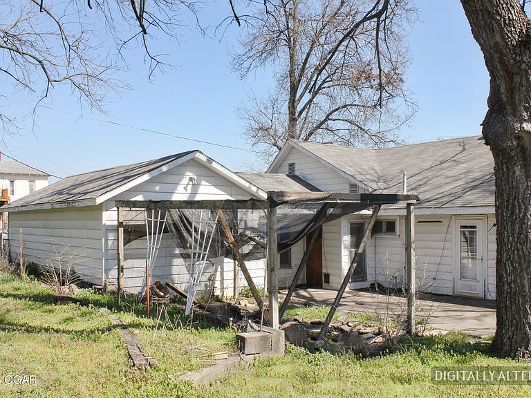 Listing photo 5